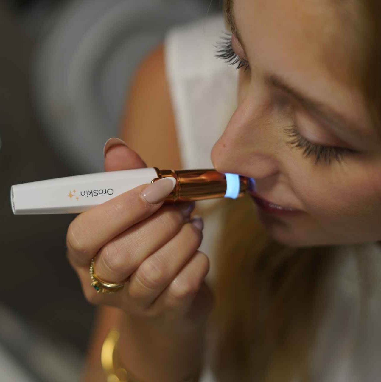 OroSkin 2-in-1 Eyebrow & Facial Trimmer