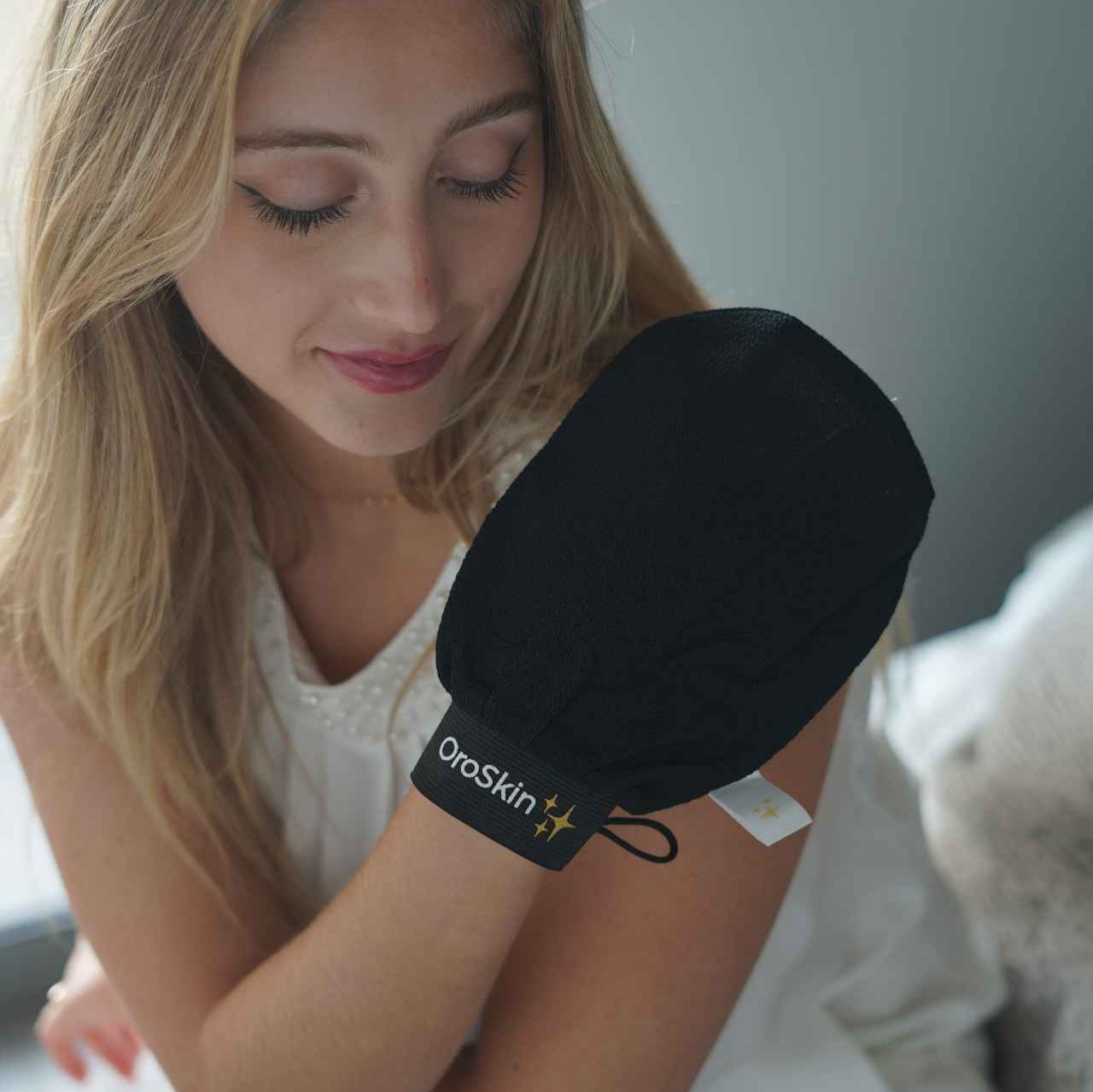 OroSkin Exfoliating Glove